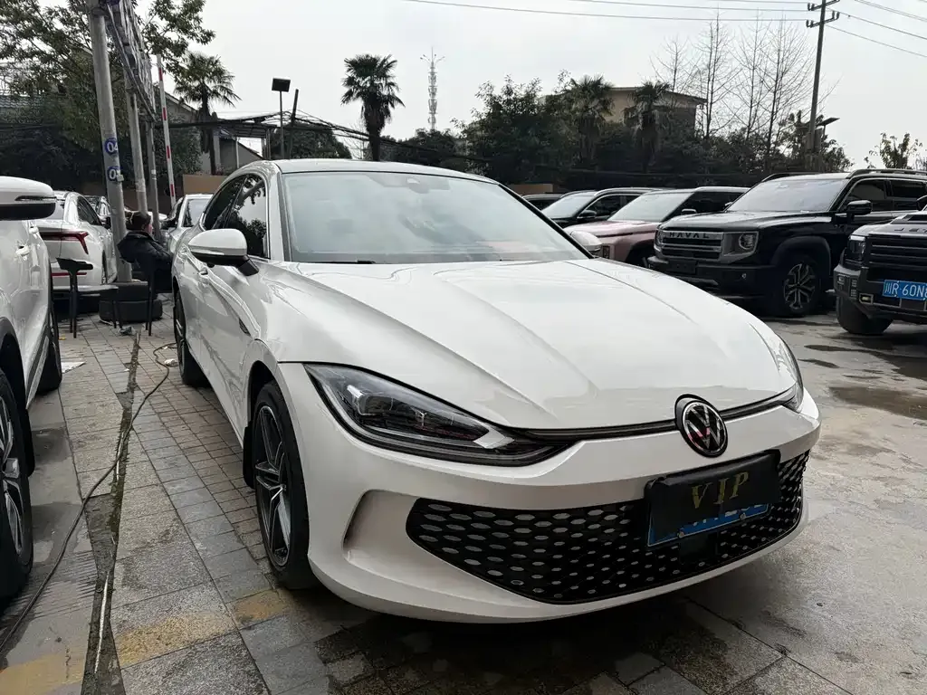 Volkswagen Lamando 2023 из CN, фото 3
