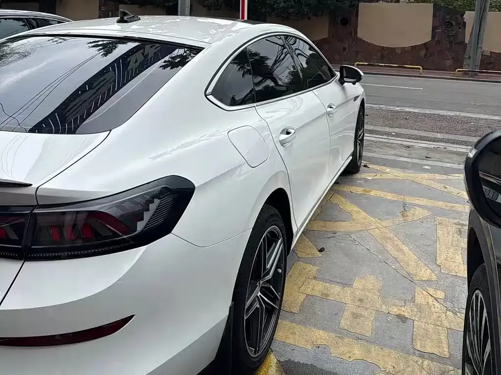 Volkswagen Lamando 2023 из CN, фото 7