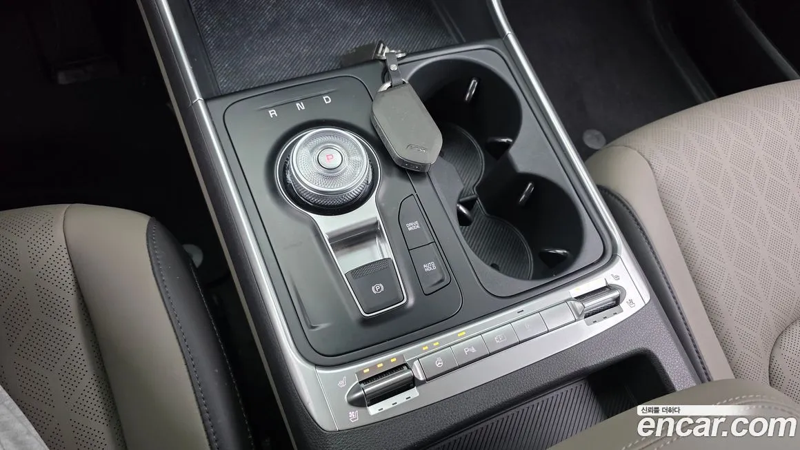 Kia Carnival — фото 10