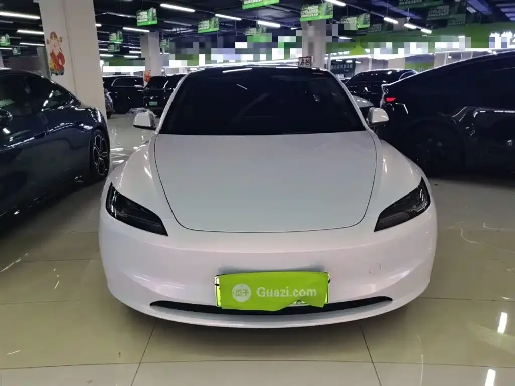 Tesla Model 3 — фото 3
