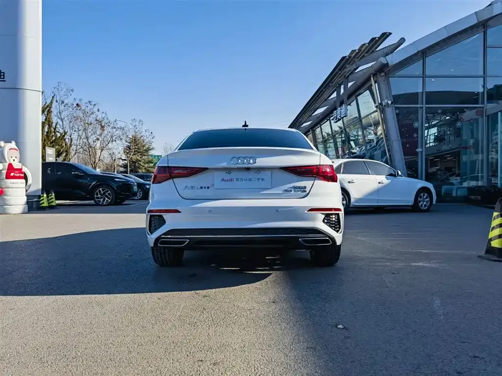 Audi A3 2023 из CN, фото 9