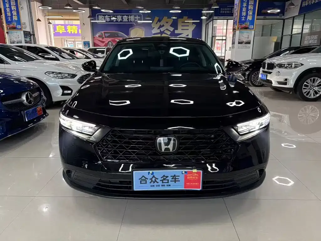 Honda Accord — фото 2