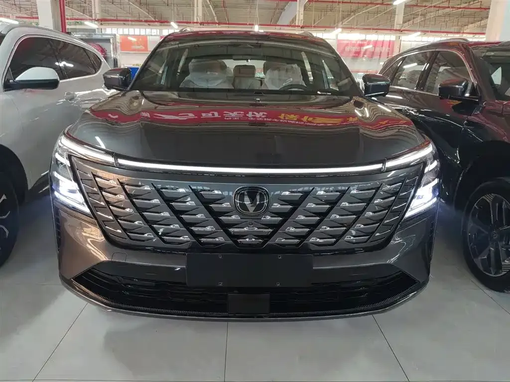 Changan CS75PLUS 2025 из CN, фото 3