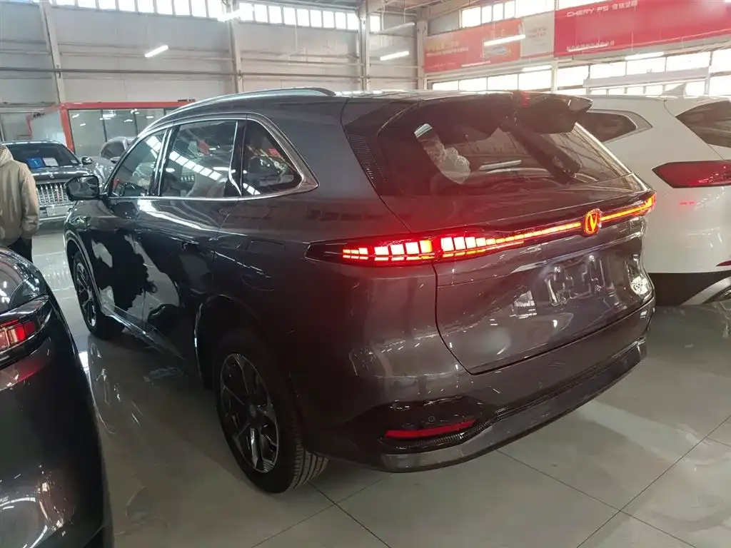 Changan CS75PLUS 2025 из CN, фото 5