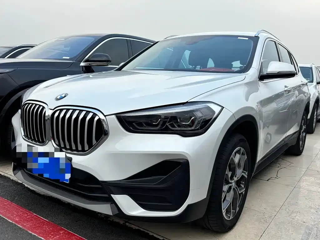 BMW X1 2021 из CN, фото 1