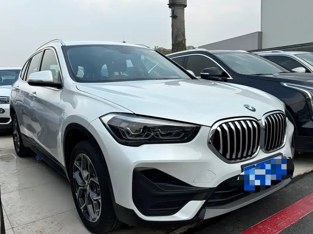 BMW X1 2021 из CN, фото 3
