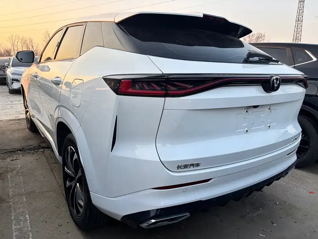 Changan UNI-Z New Energy 2024 из CN, фото 9