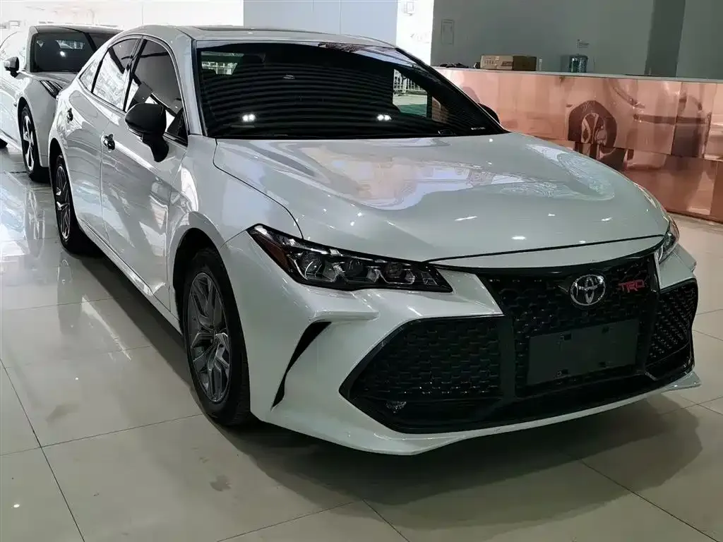 Toyota Avalon 2022 из CN, фото 3