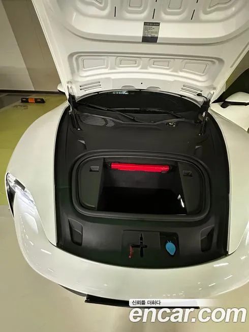 Porsche Taycan 2023 из KR, фото 6