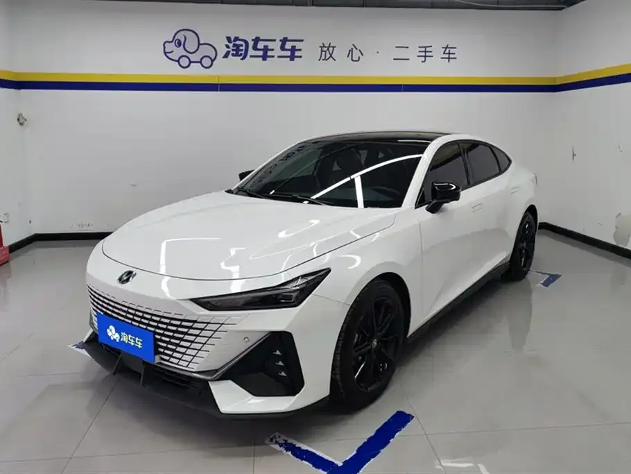 Changan UNI-V 2023 из CN, фото 1