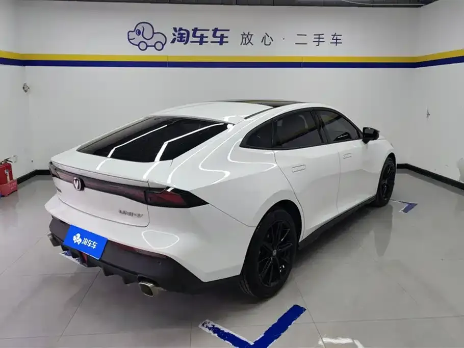 Changan UNI-V 2023 из CN, фото 7