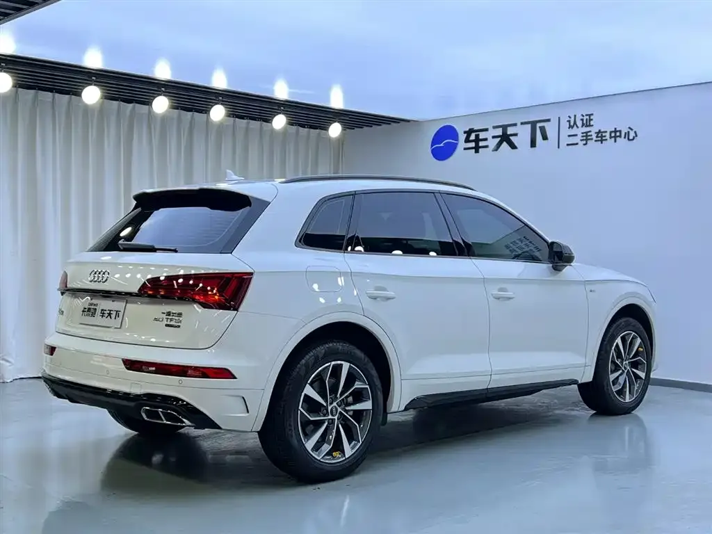 Audi Q5L 2023 из CN, фото 5