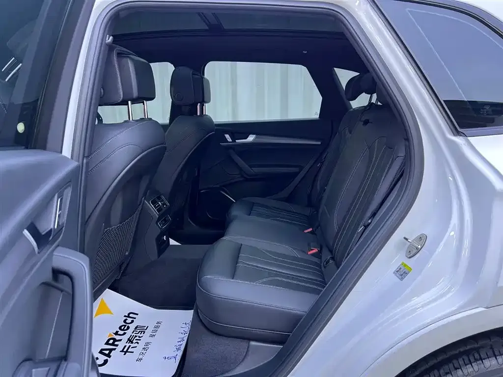 Audi Q5L 2023 из CN, фото 7