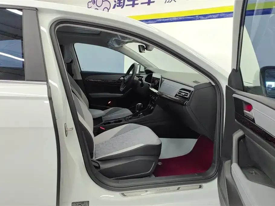 Volkswagen Lavida 2025 из CN, фото 8