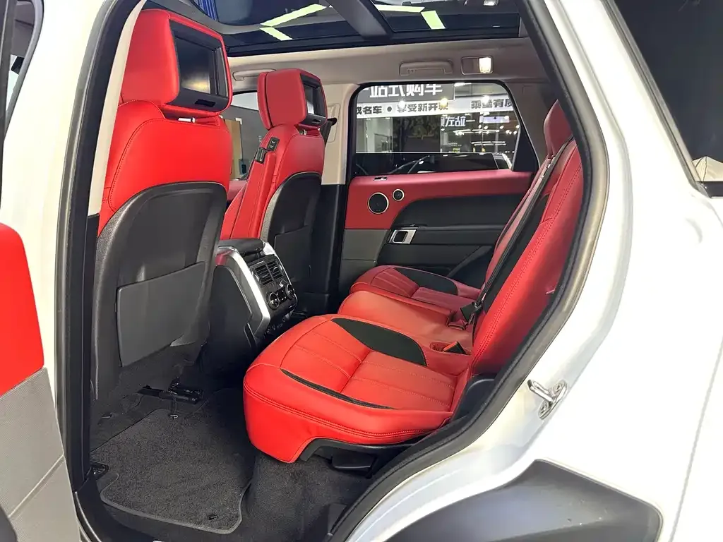 Land Rover Sport 2023 из CN, фото 8