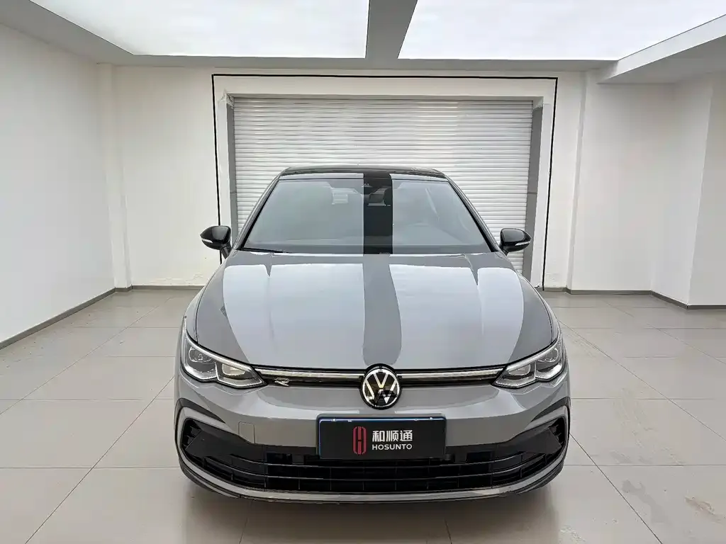 Volkswagen Golf 2022 из CN, фото 2