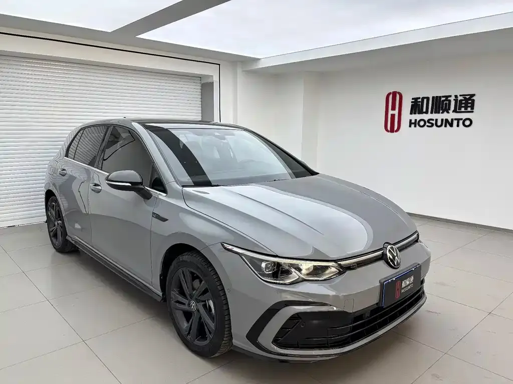 Volkswagen Golf 2022 из CN, фото 3
