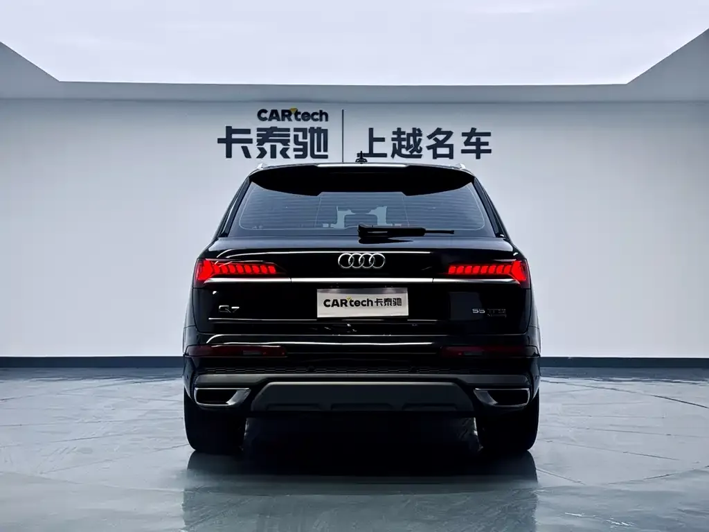 Audi Q7 — фото 2