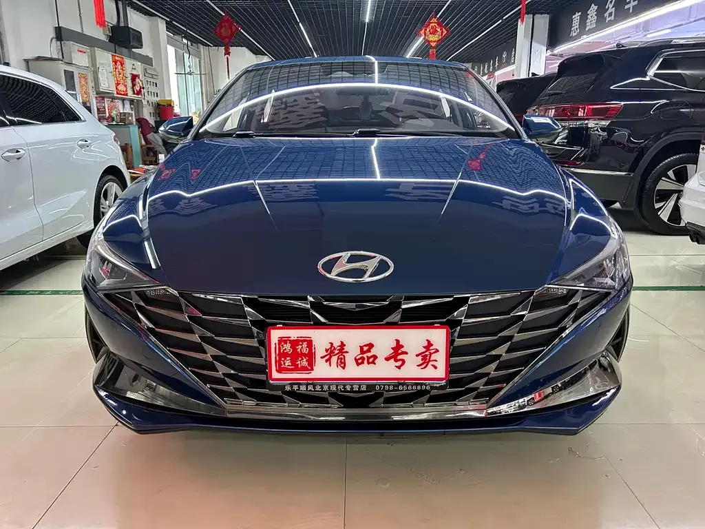 Hyundai Elantra 2023 из CN, фото 10