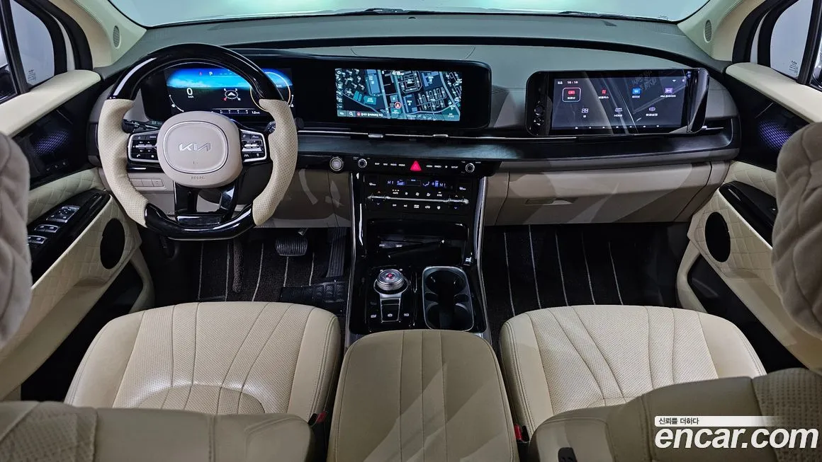 Kia Carnival — фото 10