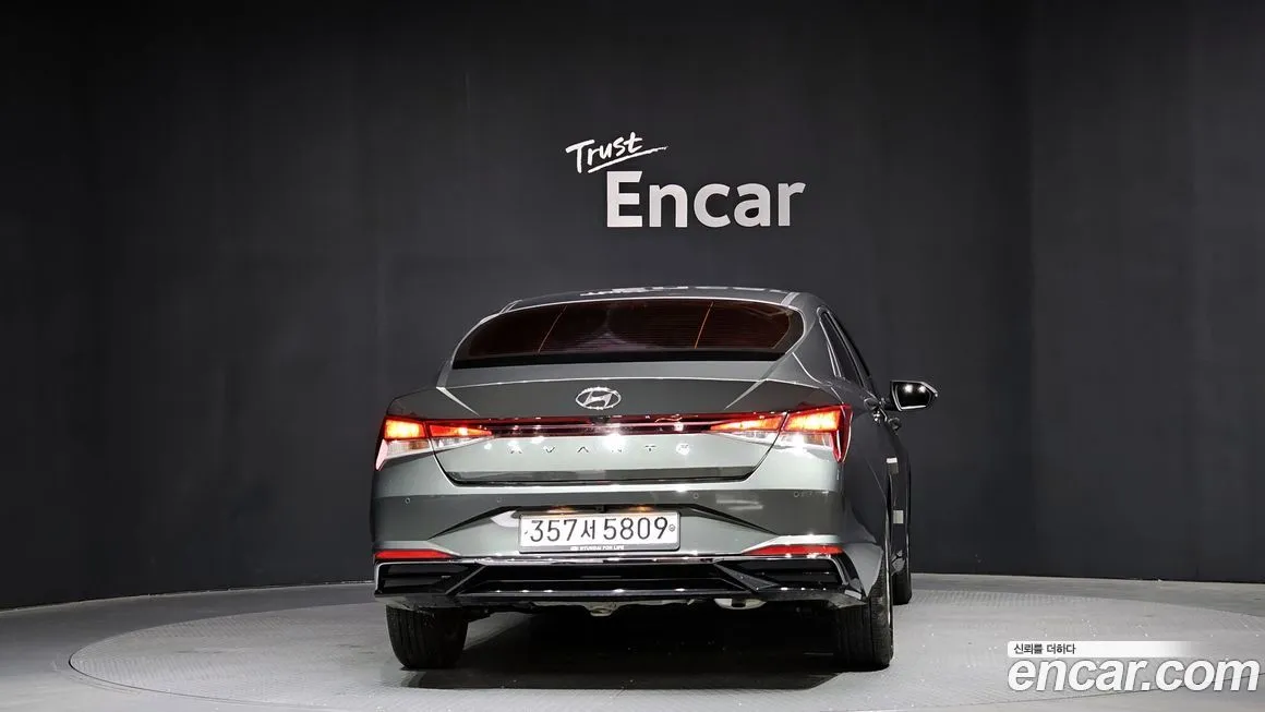 Hyundai AVANTE — фото 2