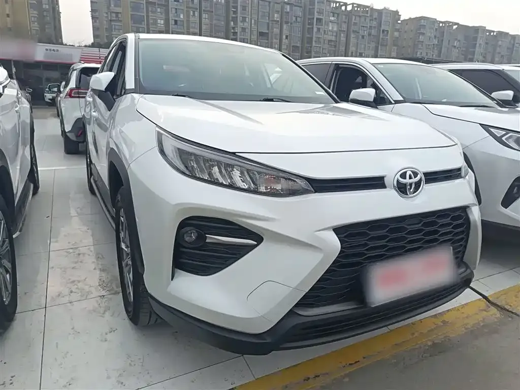 Toyota Wildlander 2023 из CN, фото 7