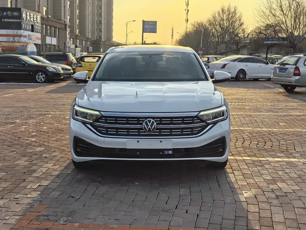 Volkswagen Sagitar 2022 из CN, фото 2