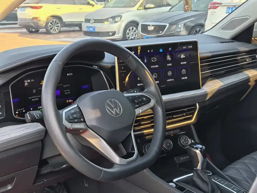 Volkswagen Sagitar 2022 из CN, фото 4