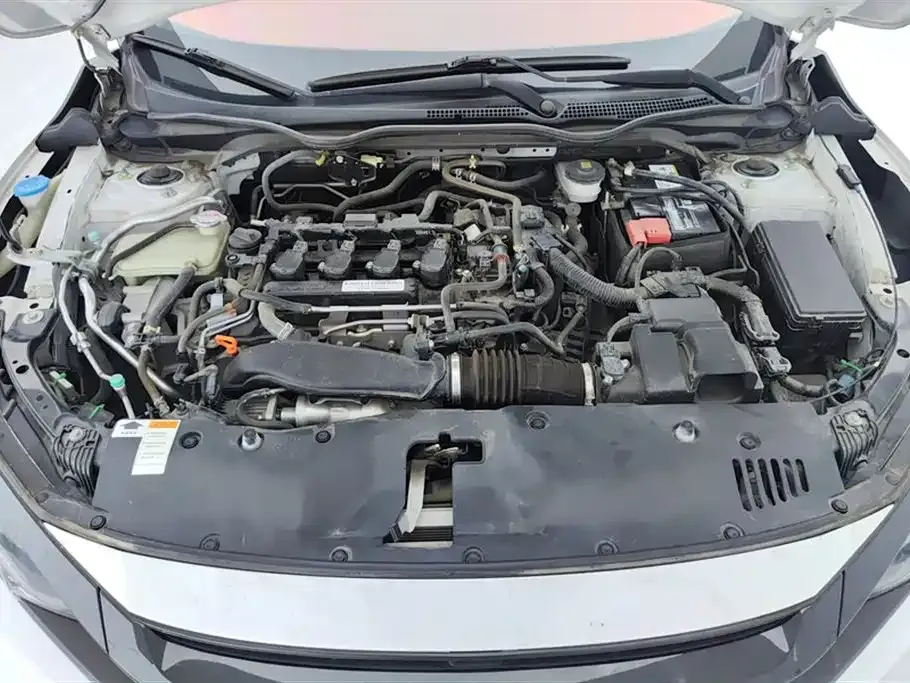 Honda Civic — фото 10