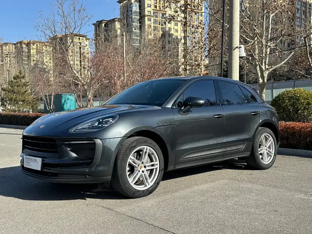 Porsche Macan — фото 1