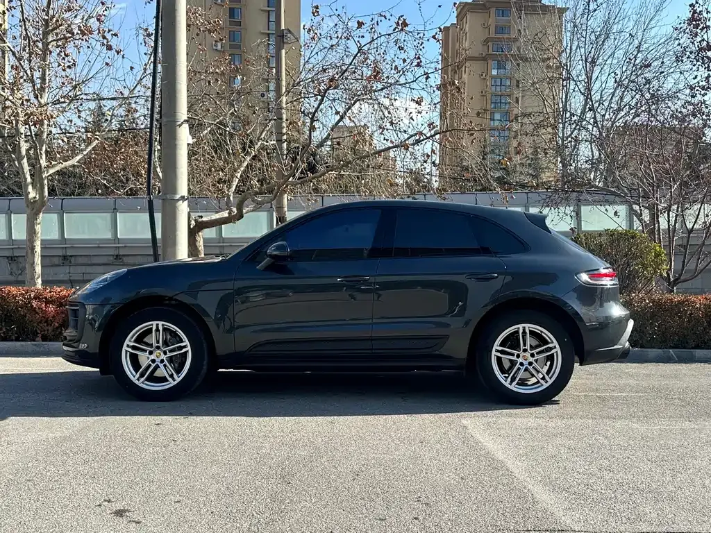 Porsche Macan — фото 4