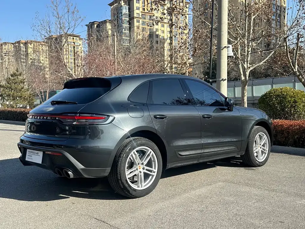 Porsche Macan — фото 6