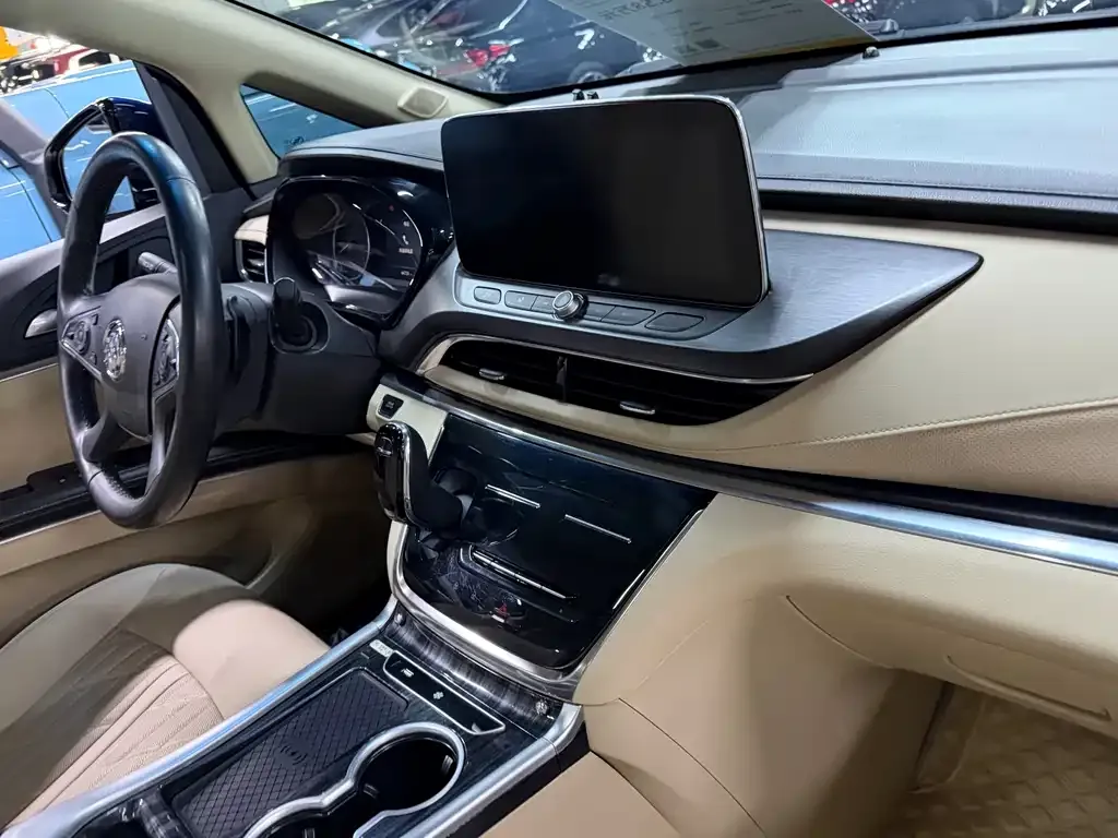 Buick GL8 2023 из CN, фото 9