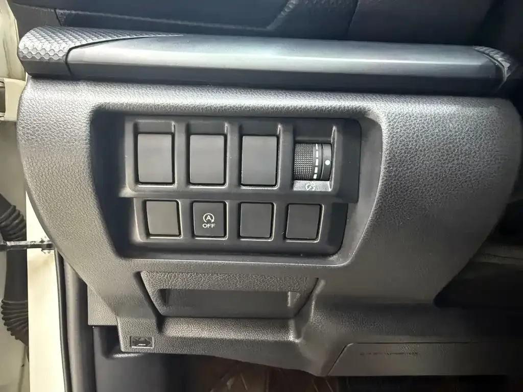 Subaru Forester — фото 9