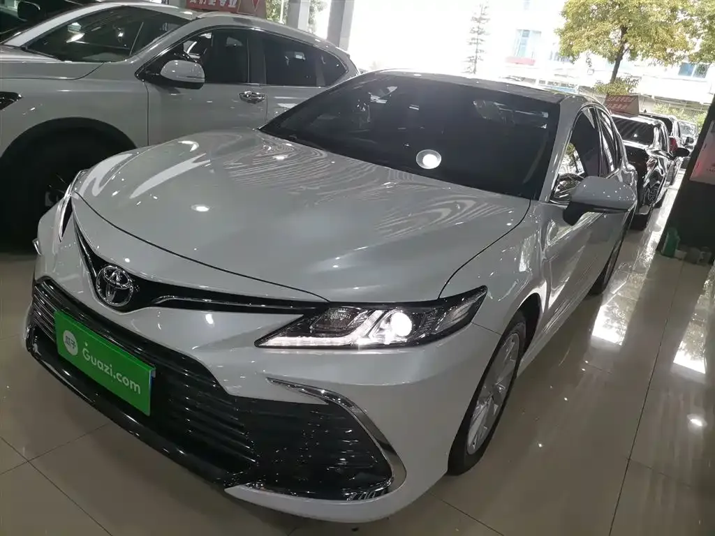 Toyota Camry 2022 из CN, фото 1