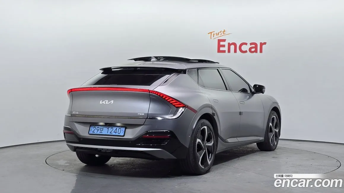 Kia EV6 2024 из KR, фото 2