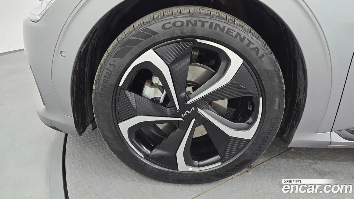 Kia EV6 2024 из KR, фото 10