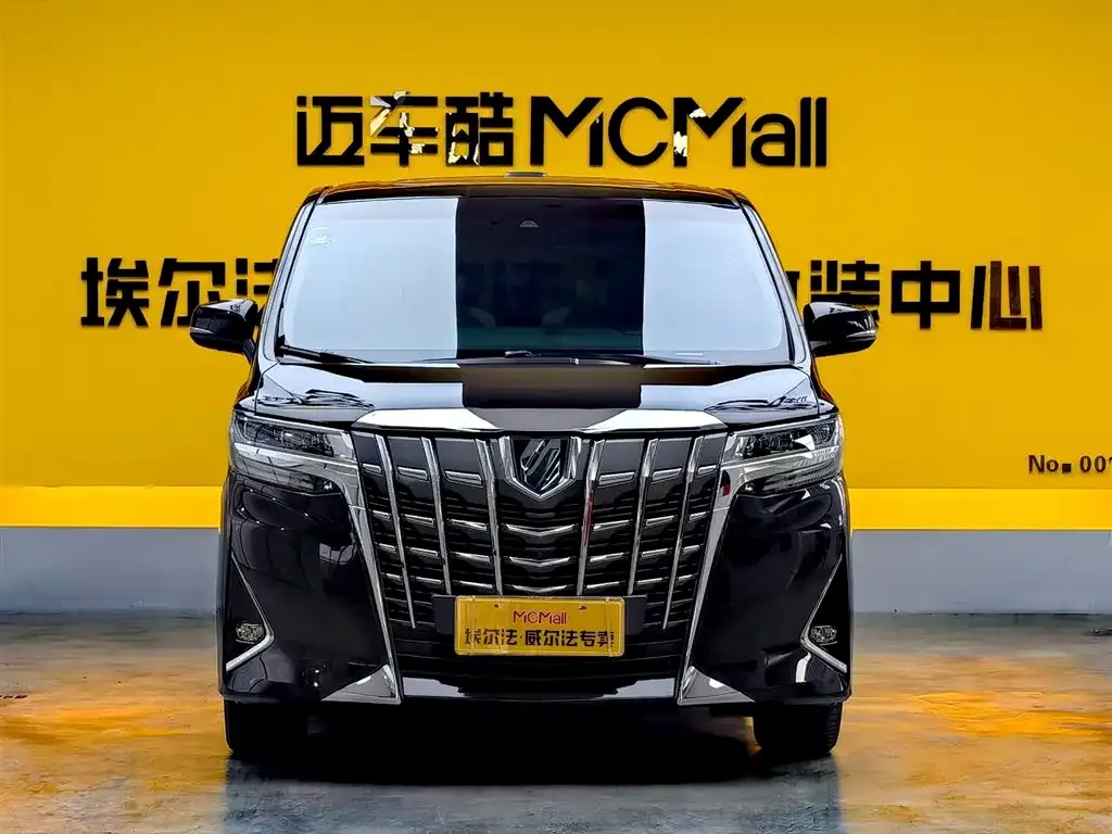 Toyota Alphard — фото 4
