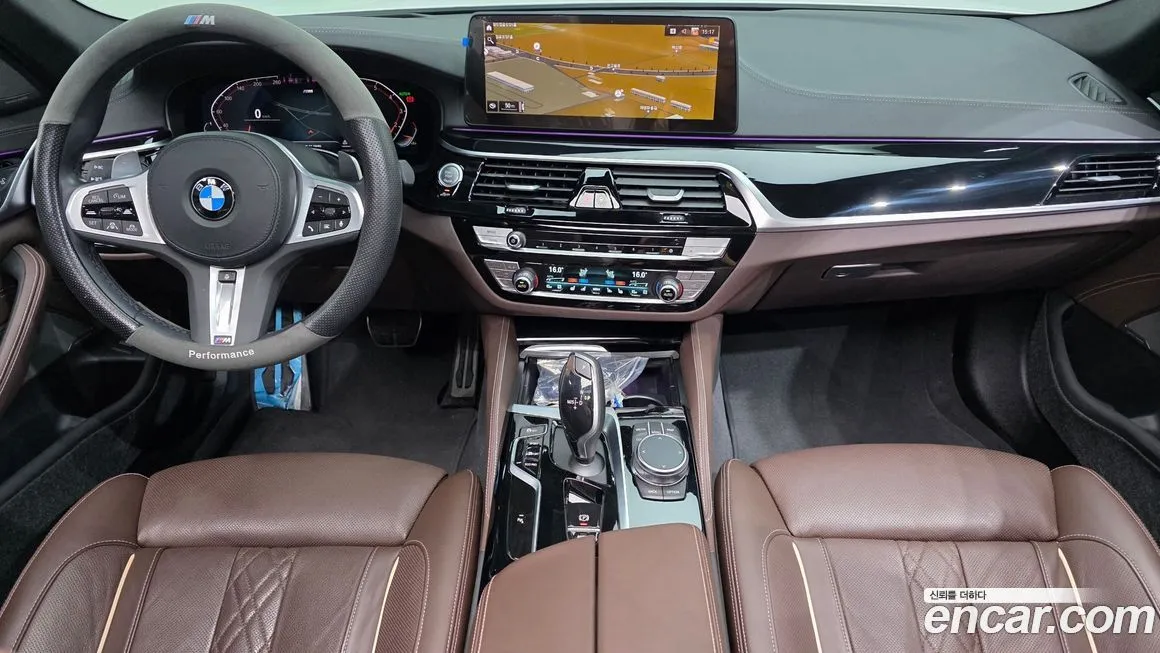 BMW 5-Series 2022 из KR, фото 8