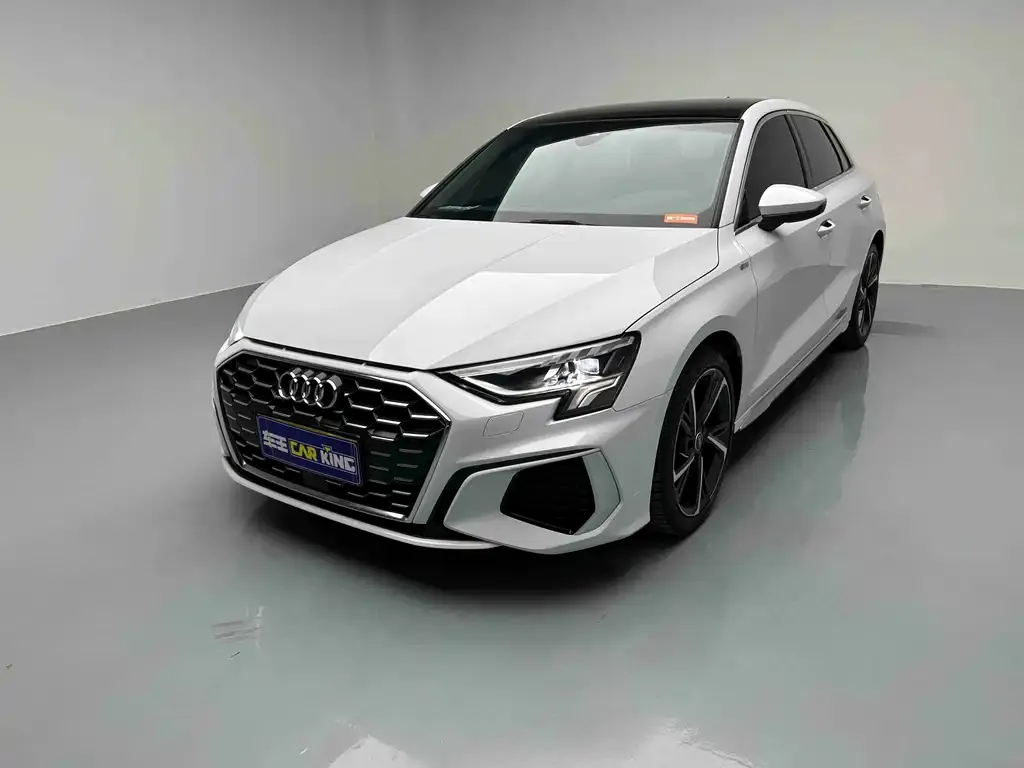 Audi A3 2022 из CN, фото 1