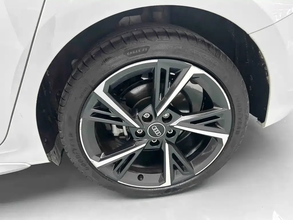Audi A3 2022 из CN, фото 10