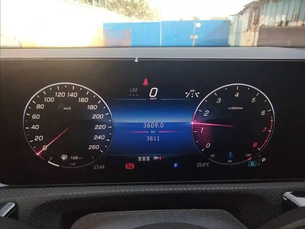 Mercedes-Benz A-Class 2025 из CN, фото 8