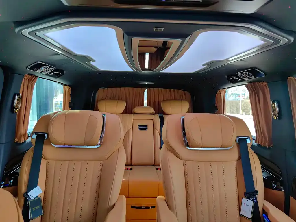 Mercedes-Benz Vito 2025 из CN, фото 4