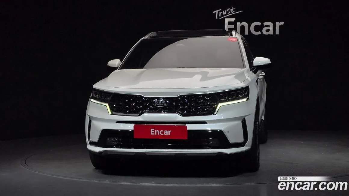 Kia Sorento — фото 3