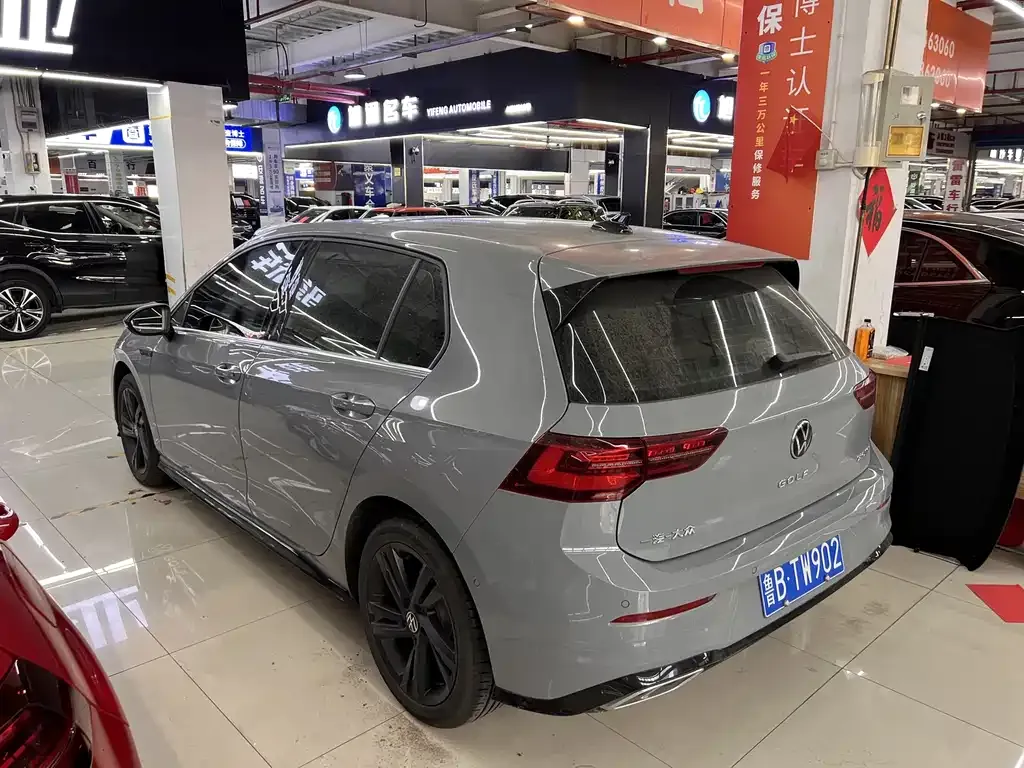 Volkswagen Golf 2022 из CN, фото 6