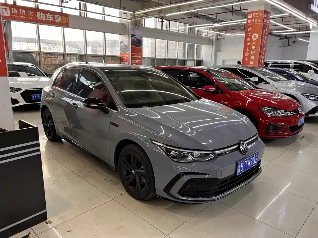Volkswagen Golf 2022 из CN, фото 9