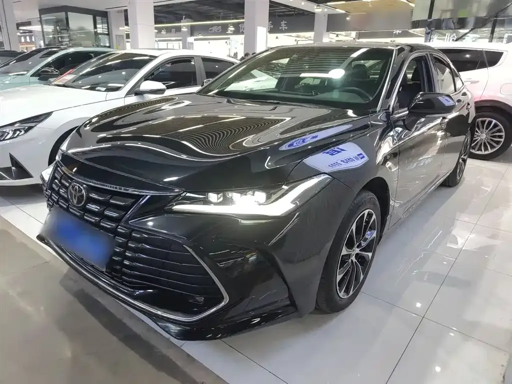 Toyota Avalon 2022 из CN, фото 1