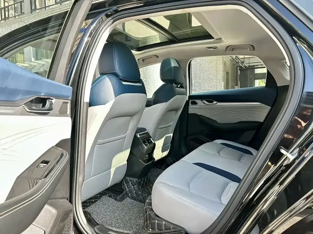 Geely Xingrui 2024 из CN, фото 4