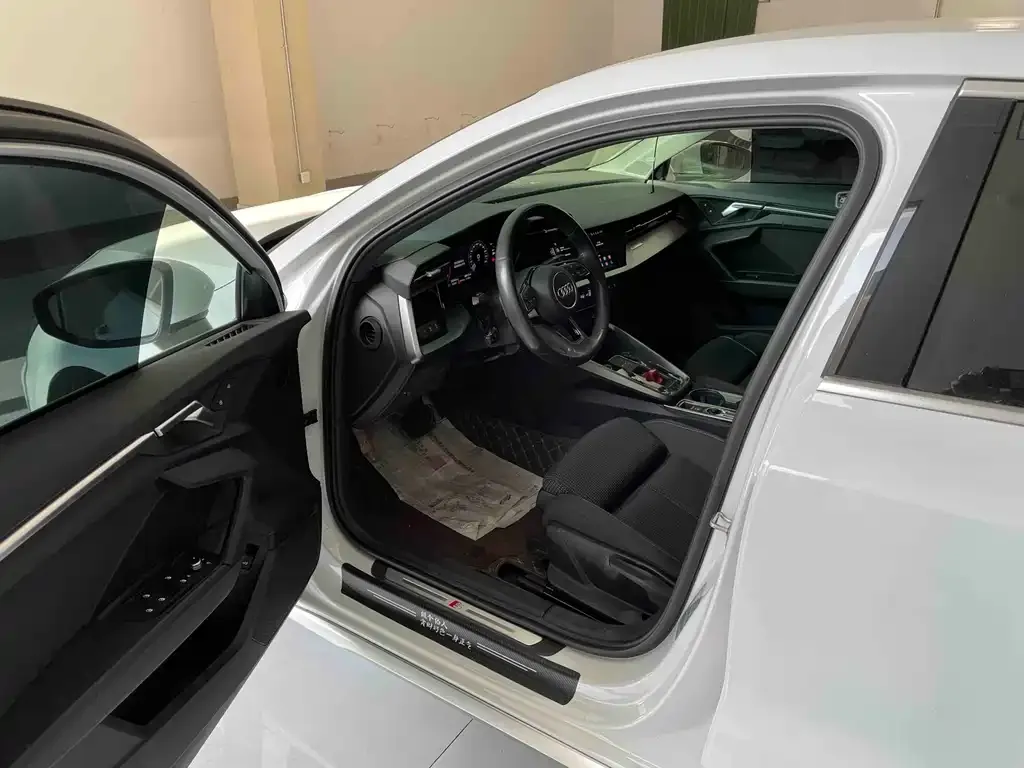 Audi A3 2022 из CN, фото 10