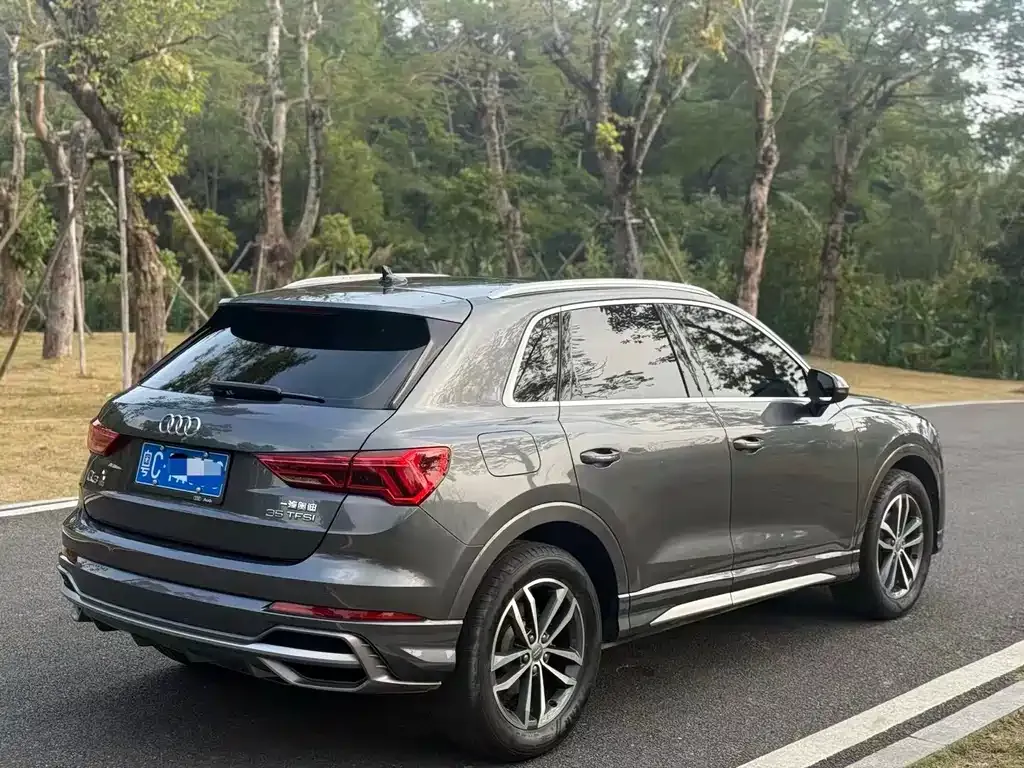 Audi Q3 2021 из CN, фото 7